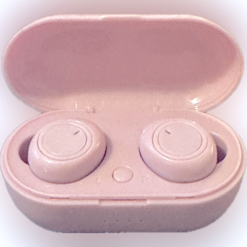 🩷💎💥 GabbaGoods TrueBuds Slick Premium Wireless Earbuds
Color: Blush - Picture 2 of 6